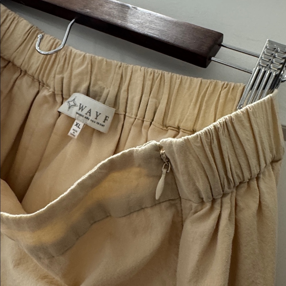 A layered maxi skirt made from 100% cotton, perfect for sunny weather. - Picture 3 of 3